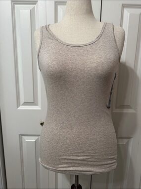Mossimo Supply Co. women's tank top in light taupe